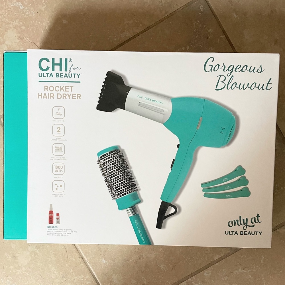 NEW Chi Blowout Kit - Hairdryer Brush Spray Teal
